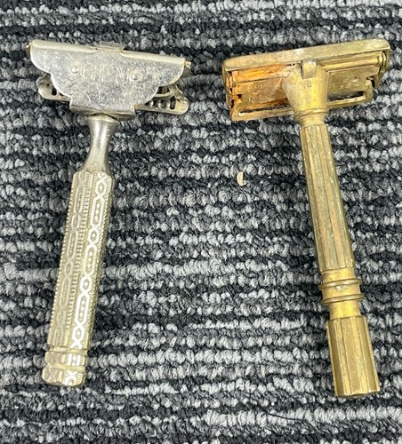 Vintage lot of 2 - 2, •