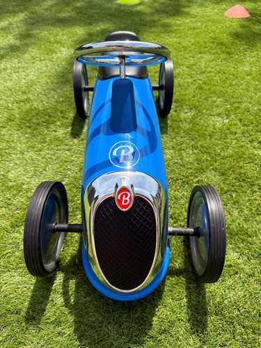 Blue baghera racing car toy - racing,