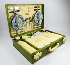 Brexton Vintage Picnic Set