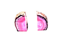 A PAIR OF PURPLE AGATE NATURAL