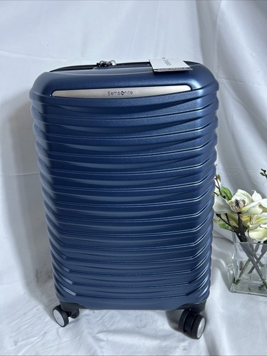 Samsonite spin tech - 6, 21"