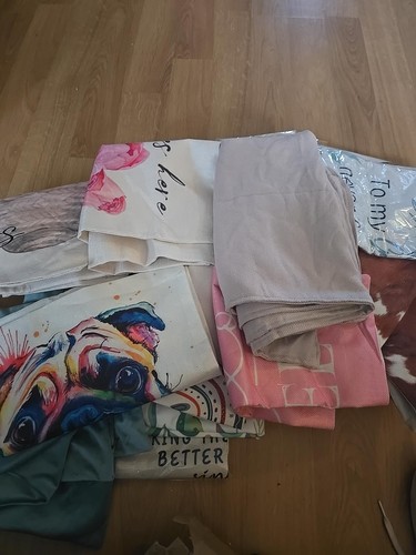 Cushion covers job lot - 30,