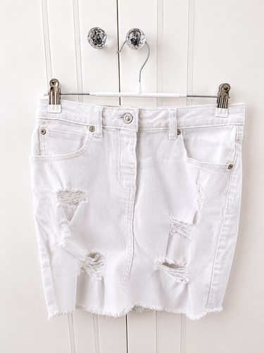 Quiz white distressed - white,
