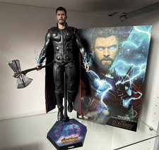 Hot Toys Thor 1/6th Scale