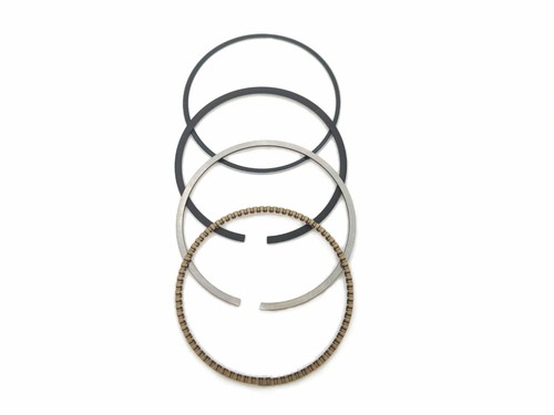 Replacement piston rings for - piston,