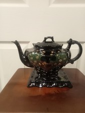 Late Victorian Jackfield Style