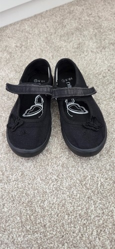 Girls black plimsoles size