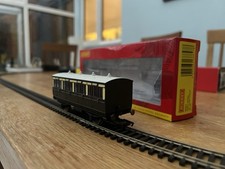 Hornby R40065 GWR 4 Wheel 1st