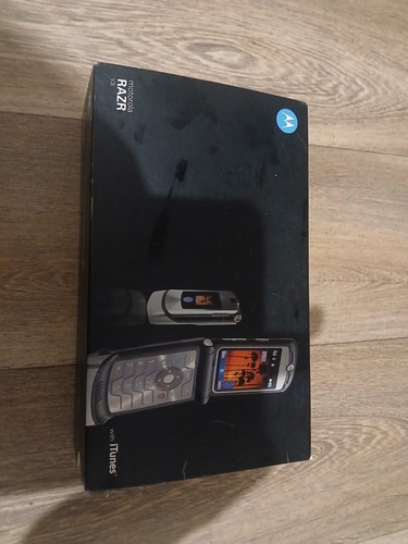 Motorola razr v3i empty box - motorola,