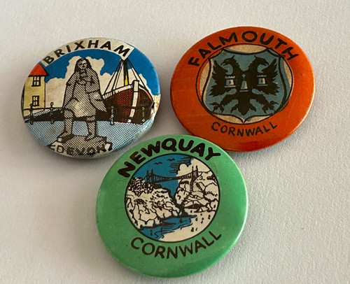 Vintage button badge - button, badge's