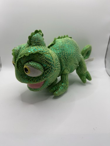 Disney parks tangled - disney, pascal