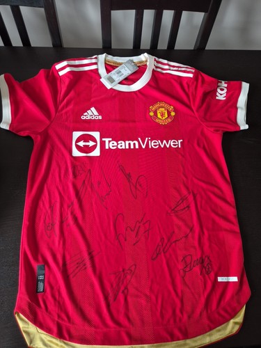 Man utd home jersey - man,