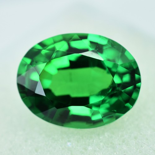 Tsavorite garnet flawless - tsavorite,