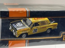 1/43 IXO RAC411 LADA 1600