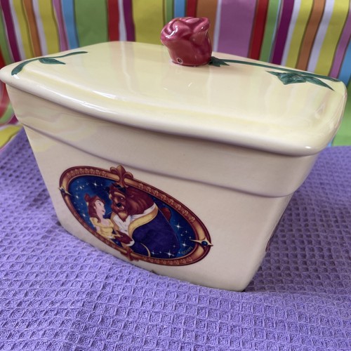 Walt disney clover - disney,