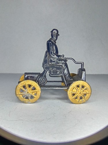 Rare find vintage miniature - rare,