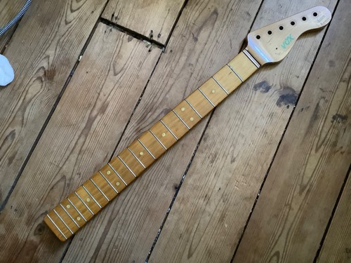 Vox duotone neck - vox,