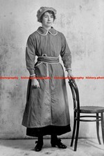 F014092 Factory War Worker