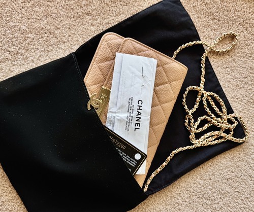 Chanel beige caviar golden - beige,