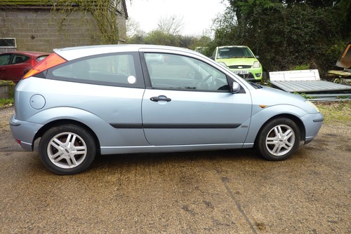 Ford focus mk1 driverside - focus, o/s