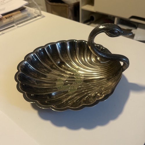 Vntage silver swan shell - vntage,