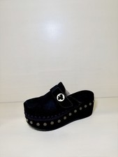 MOU women's black socket 