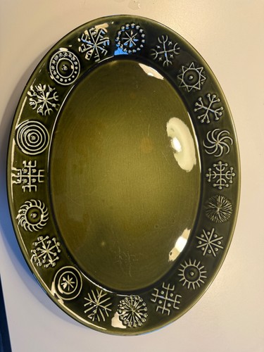 Portmeirion totem green oval - totem,