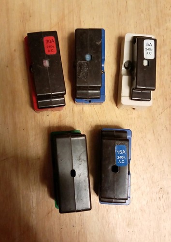 Joblot wylex fuse holders - joblot, of