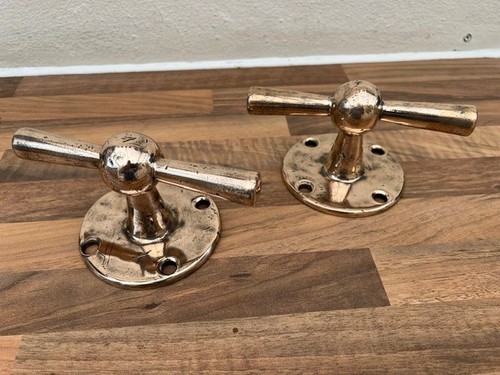 Vintage boat cleats light - boat,