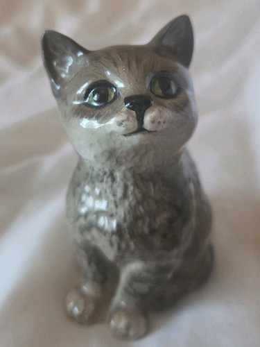Vintage beswick england grey - england,