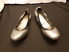 LNWO Ws US8.5B COLE HAAN