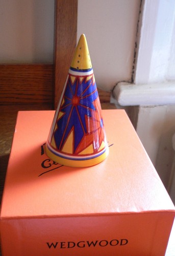 Clarice cliff wedgwood - clarice,