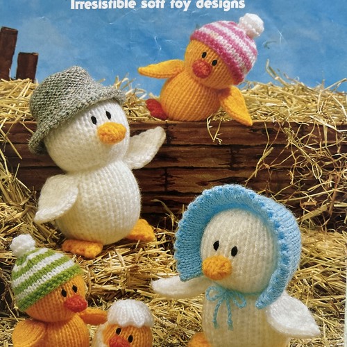 Jean greenhowe knitted - jean,