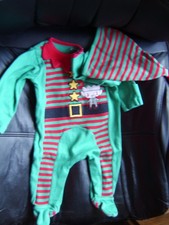 CHRISTMAS ELF SANTA HELPER BABYGROW SUIT ALL IN ONE HAT GREEN + RED 0 - 3 MONTHS