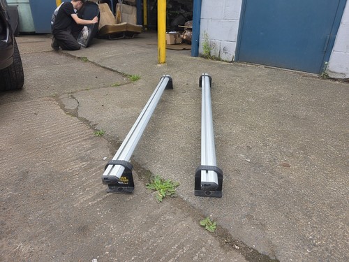 Van guard ultibar - roof, rack