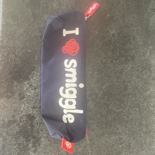 Smiggle pencil case - pencil,