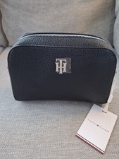 Tommy Hilfiger Black TH Logo