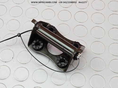Tank mount 44530 41g00 - tank,