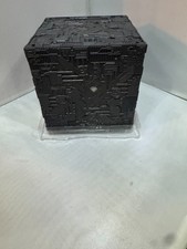 EAGLEMOSS STAR TREK STAR SHIPS: SUBSCRIBER SPECIAL BORG CUBE XL LIGHT UP