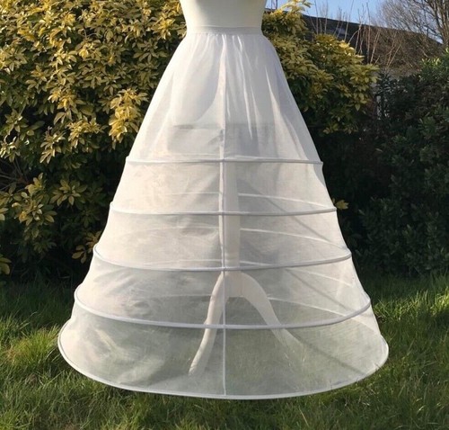 Hoop line wedding dress - 5,