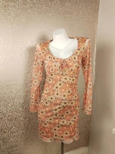 True vintage old label - true,