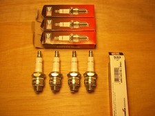 4 Champion UJ11G sparkplugs