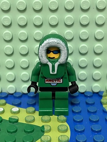 Lego minifigures city arctic - lego,