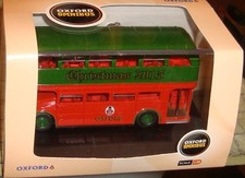 ROUTEMASTER BUS - CHRISTMAS