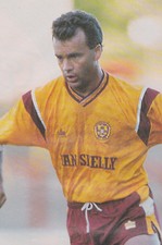 Football Photo>DAVIE COOPER