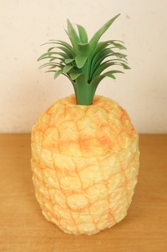 Vintage 1970s pineapple - vintage,