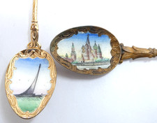 Moscow Souvenir Teaspoons Gilt