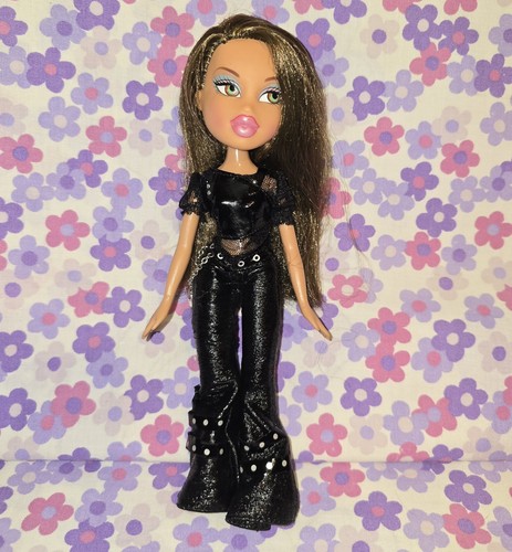Bratz doll yasmin with - doll:, yasmin.