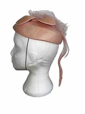 PHILIP SOMERVILLE 1980’s PEACH PINK STRAW FLOWER & NET TOP DETAIL HAT