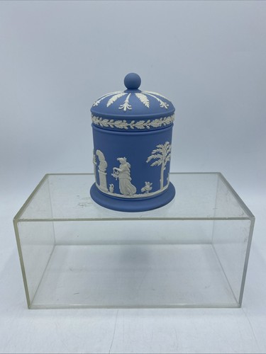 Wedgwood jasperware blue and - jasperware,